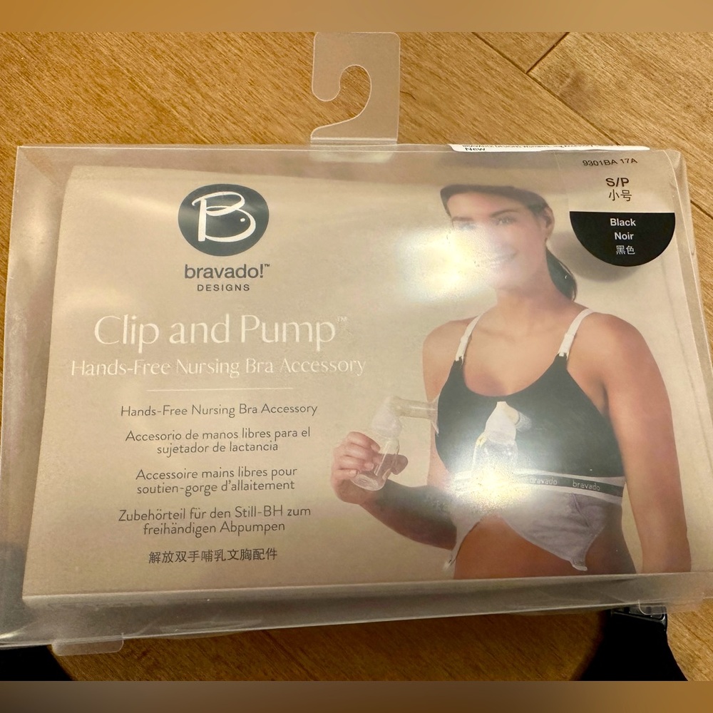 Bravado hand free pumping bras. Brand new
